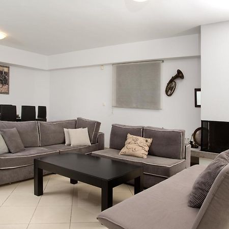 Spacious Modern Apartments With Great Rooftop View 雅典 外观 照片