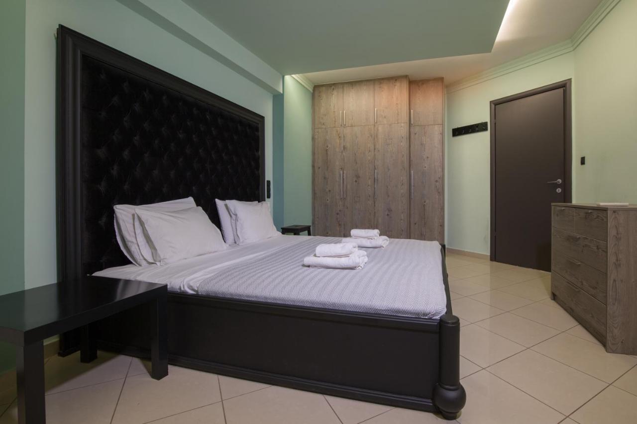 Spacious Modern Apartments With Great Rooftop View 雅典 外观 照片